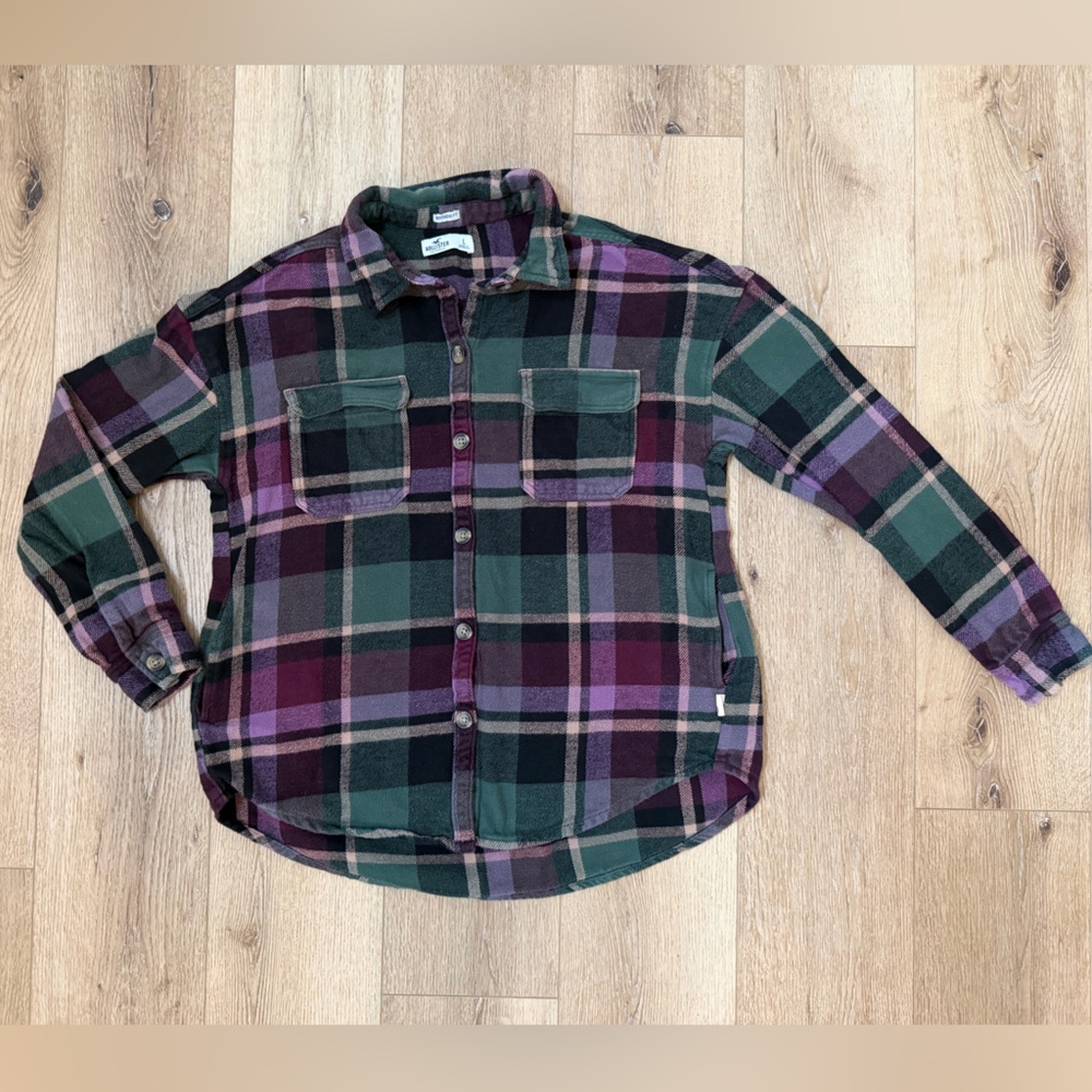 Hollister Green and Purple Plaid Boyfriend fit Flannel